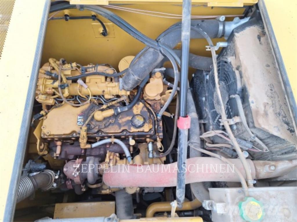 CAT 325-07A Koparki gąsienicowe
