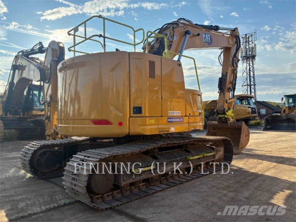 CAT 325 2D Bageri gusjeničari