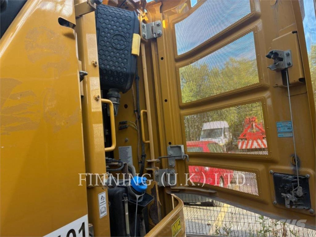 CAT 325 2D Bageri gusjeničari