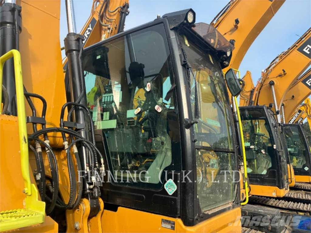 CAT 325 2D Bageri gusjeničari