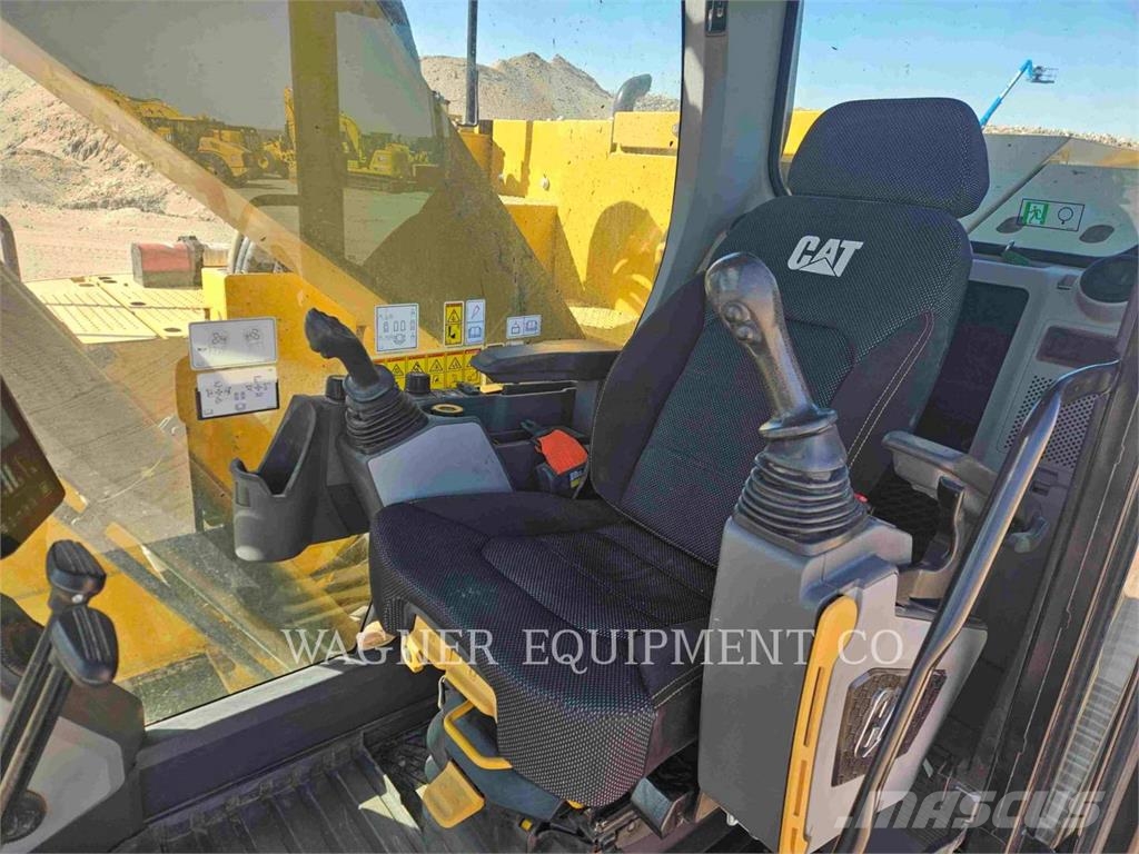 CAT 32507 Rupsgraafmachines
