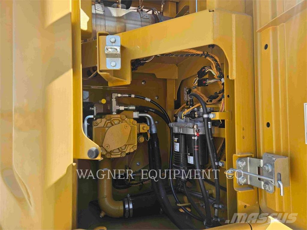 CAT 32507 Rupsgraafmachines