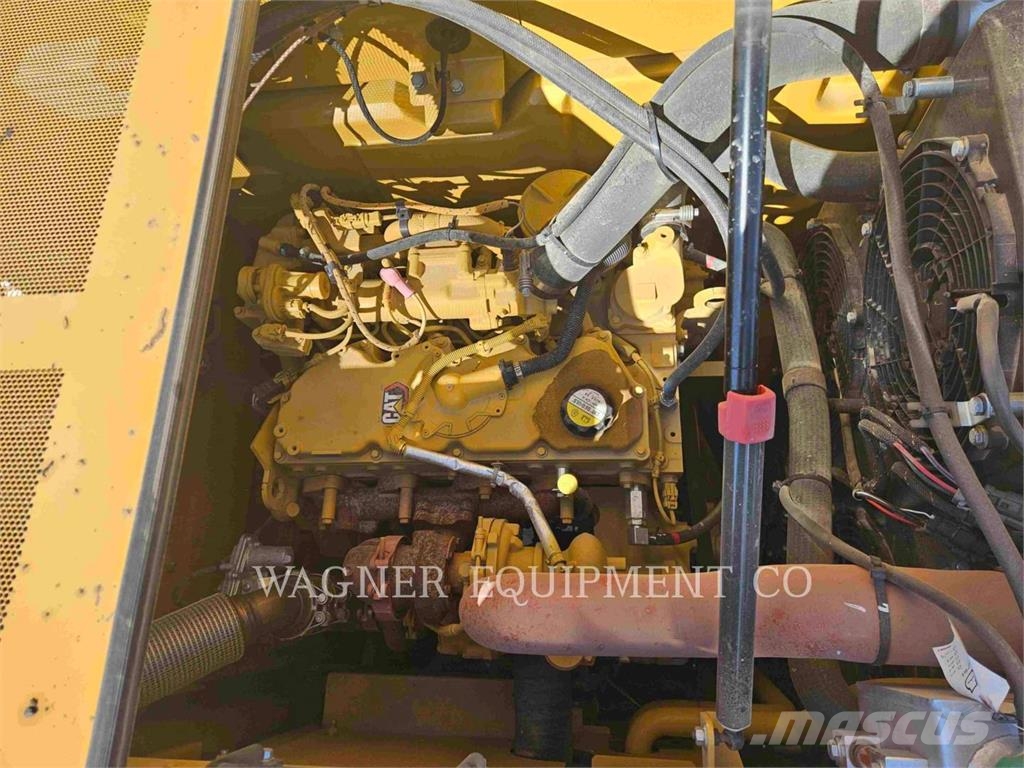 CAT 32507 Rupsgraafmachines