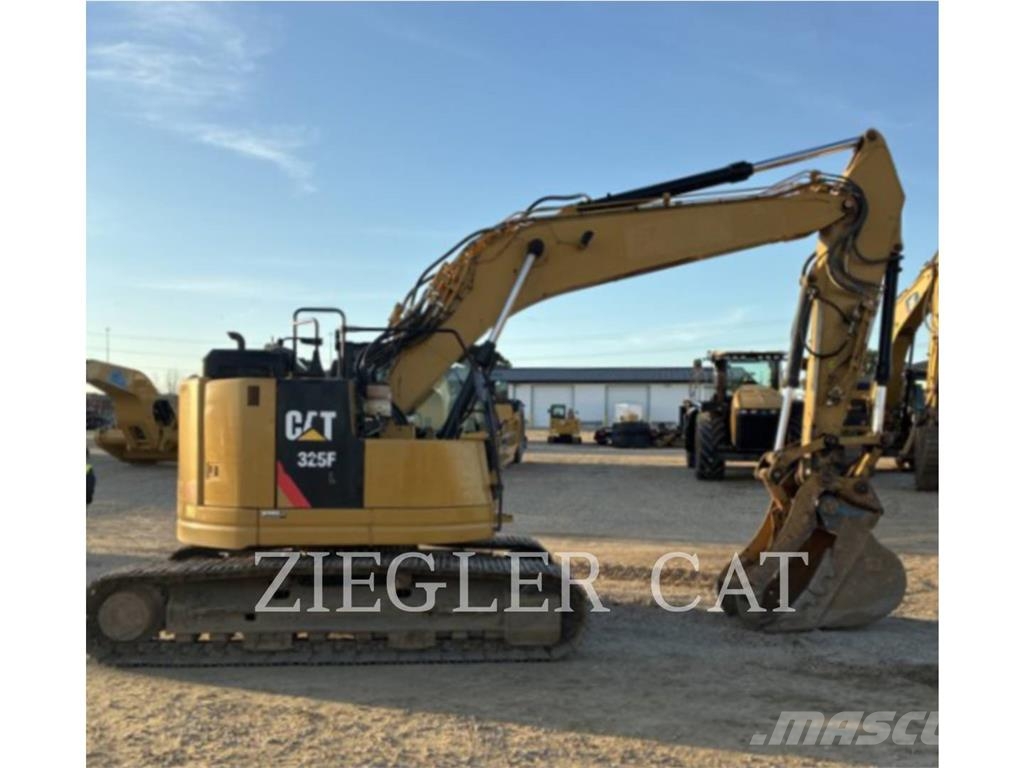 CAT 325F Bagri goseničarji