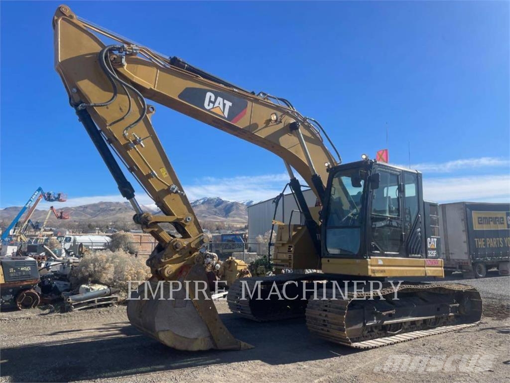CAT 325F P Paletli ekskavatörler