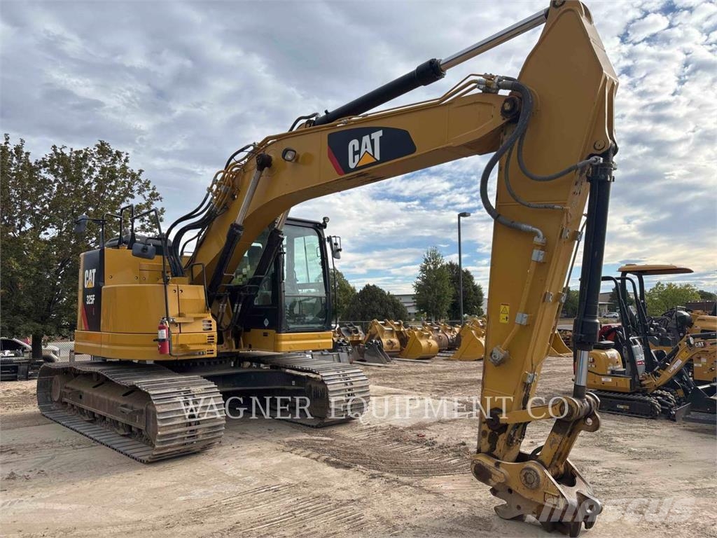 CAT 325FL Pelle sur chenilles