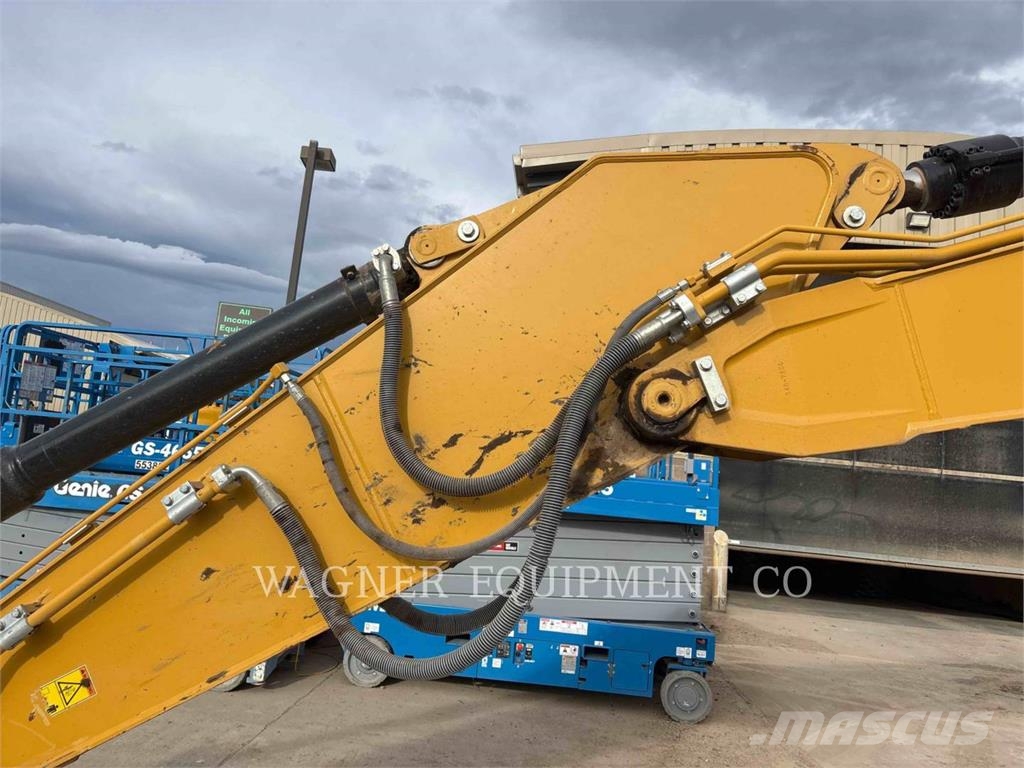 CAT 325FL Pelle sur chenilles