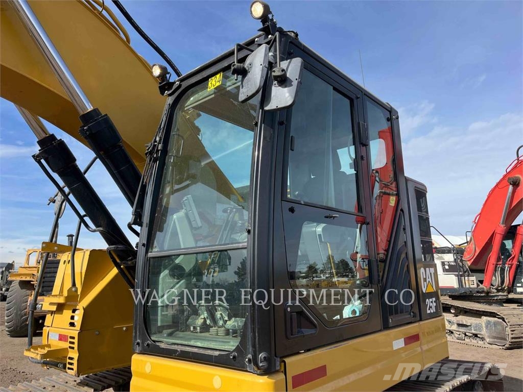 CAT 325FL CR Εκσκαφείς με ερπύστριες