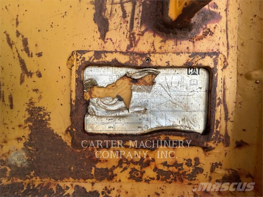 CAT 325FL CR Εκσκαφείς με ερπύστριες