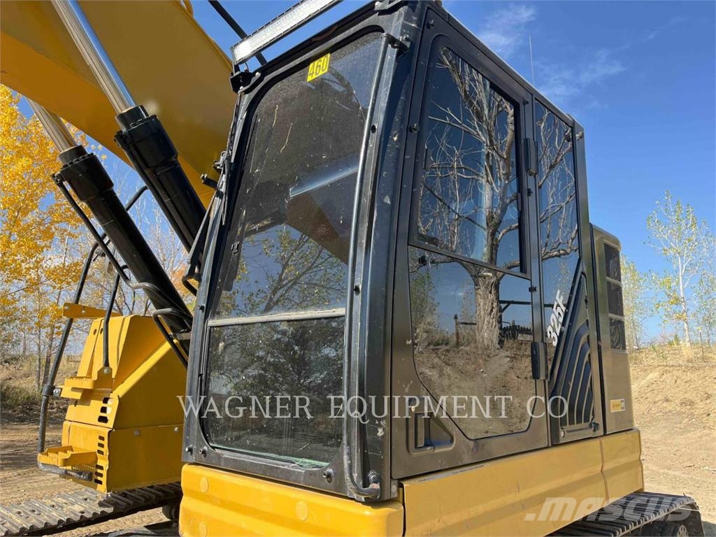 CAT 325FL CRTC Escavatori cingolati