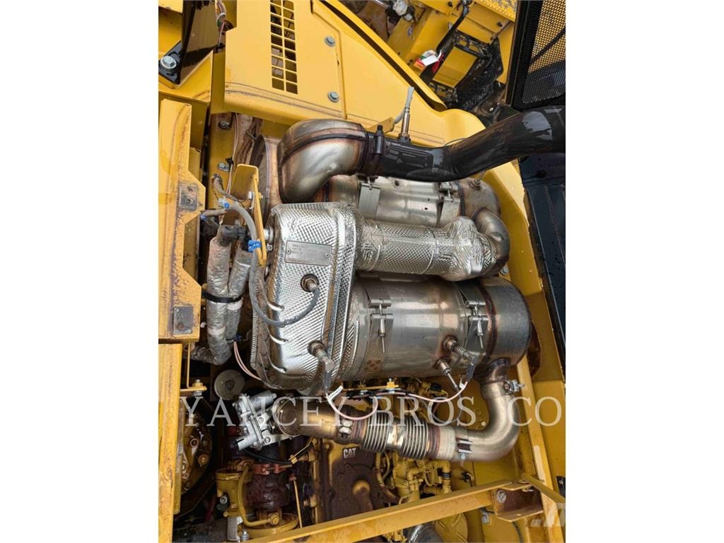 CAT 325FLCR Kāpurķēžu ekskavatori