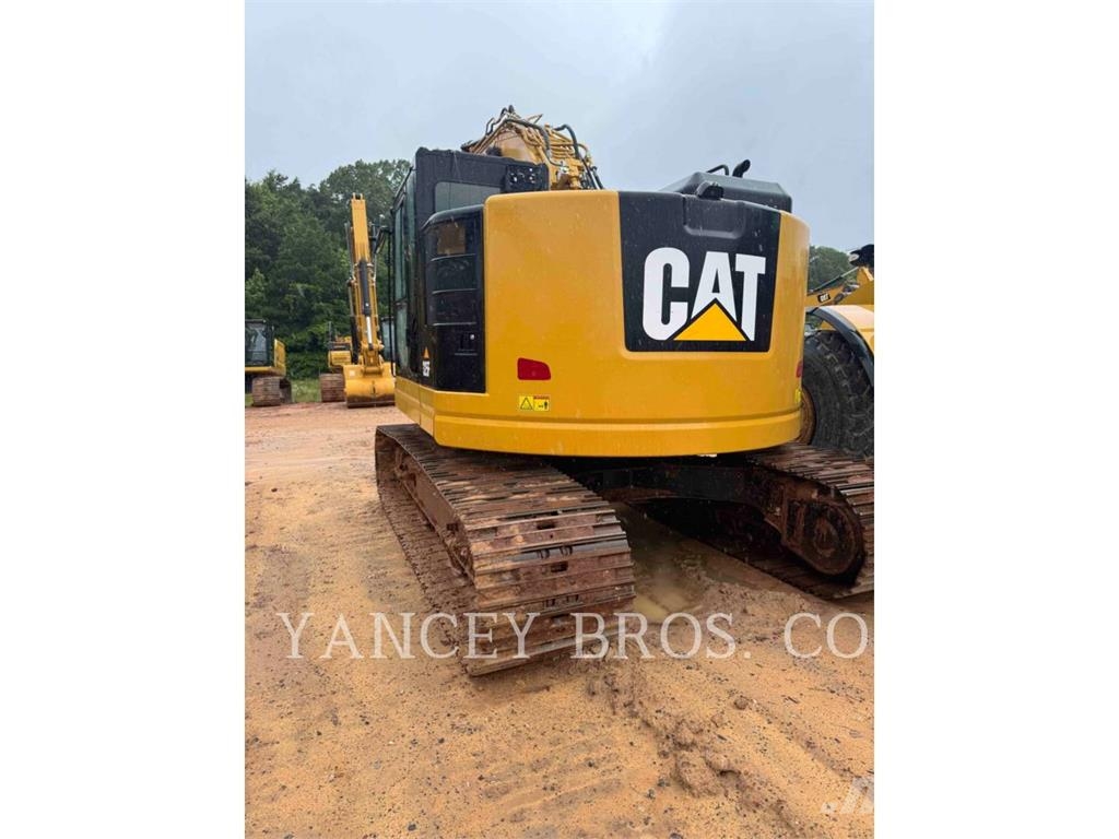 CAT 325FLCR Kāpurķēžu ekskavatori