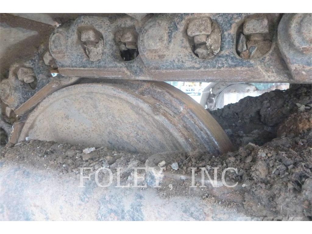 CAT 325FLCR Gravemaskiner på larvebånd