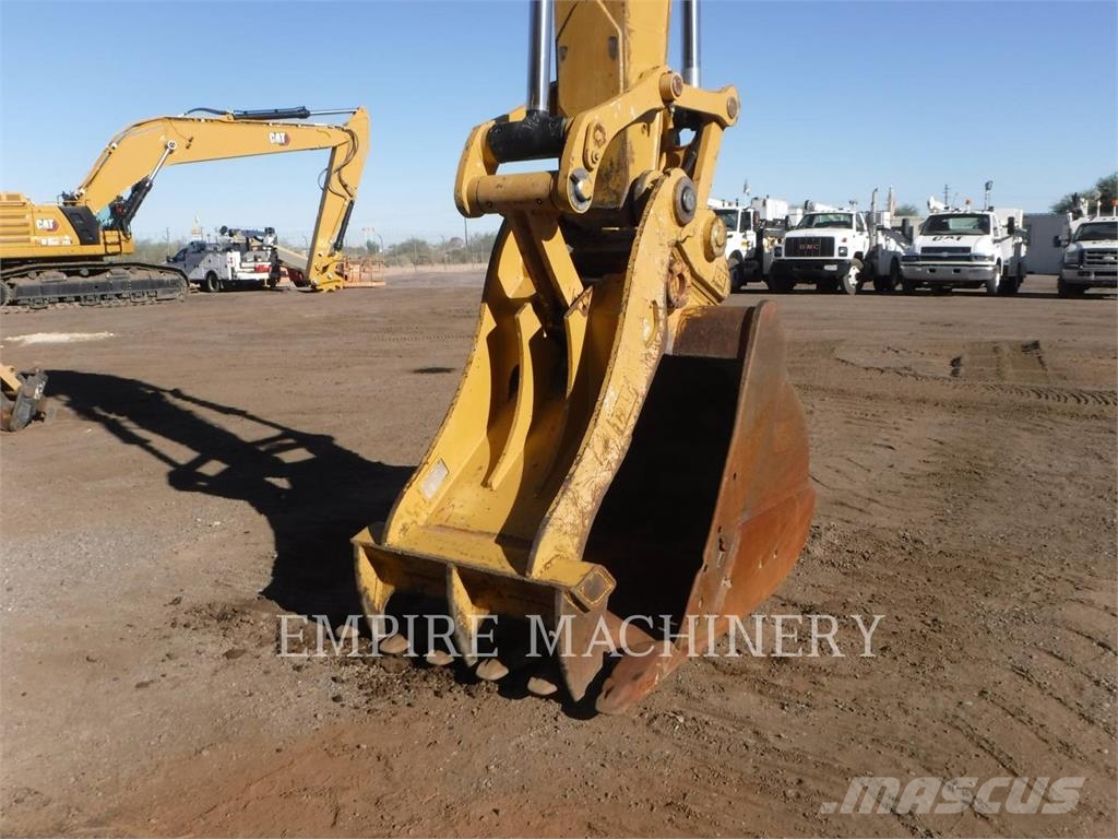 CAT 325FLCR Верижен екскаватор