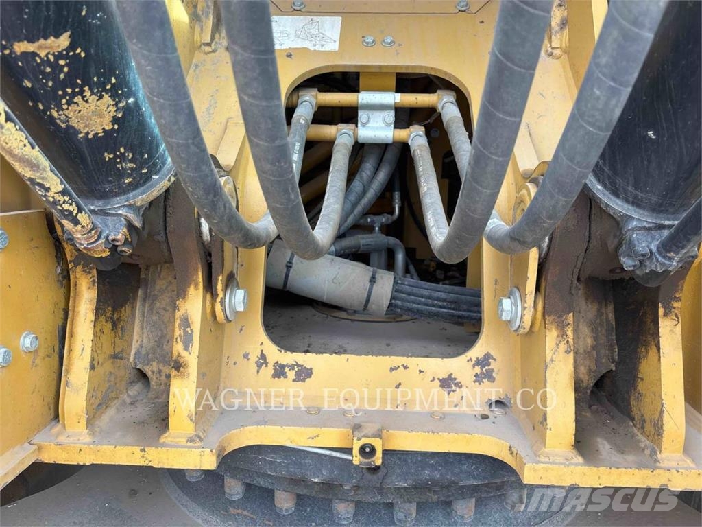 CAT 325FLCR Bagri goseničarji