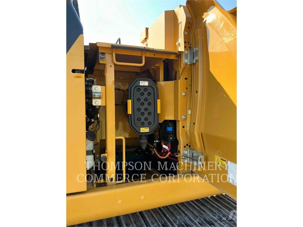 CAT 326 Bagri goseničarji