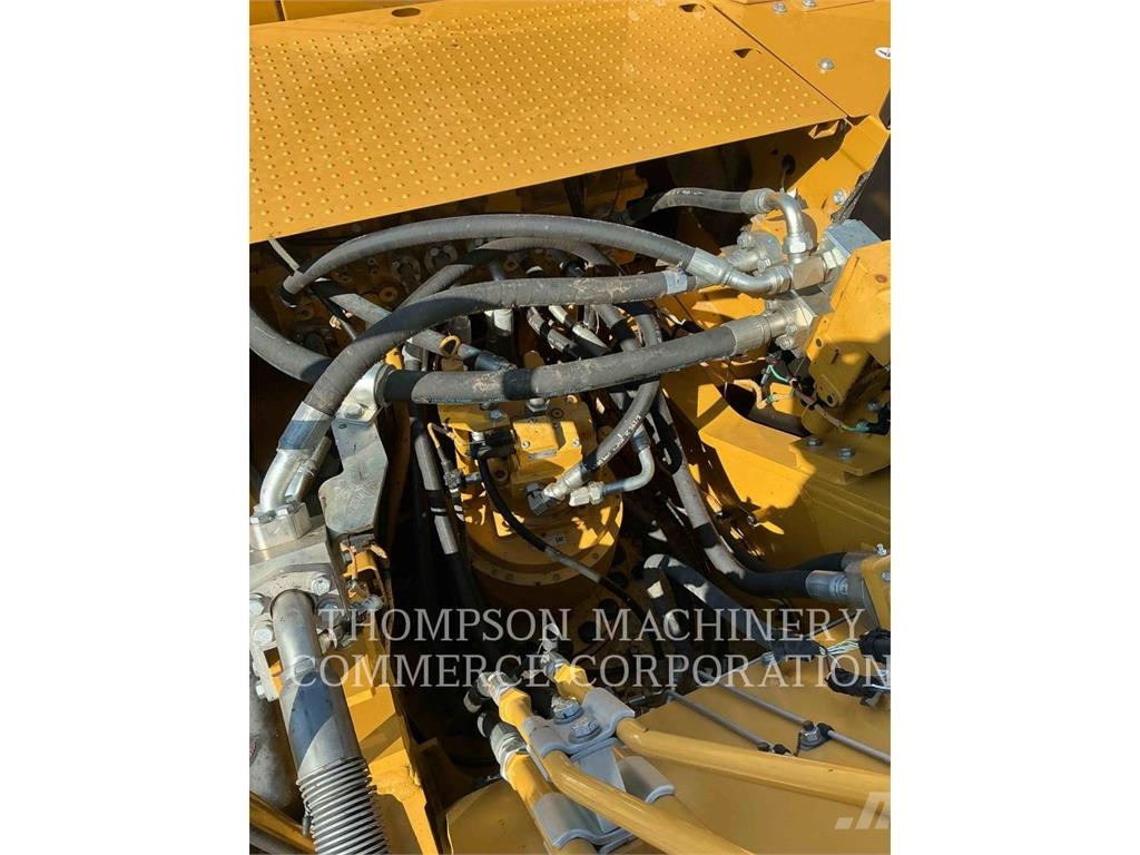 CAT 326 Bagri goseničarji