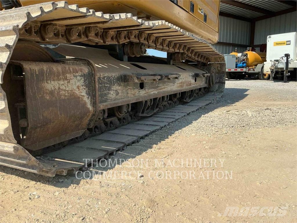 CAT 326 Bagri goseničarji