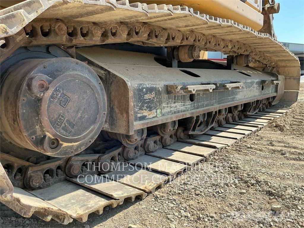 CAT 326 Bagri goseničarji