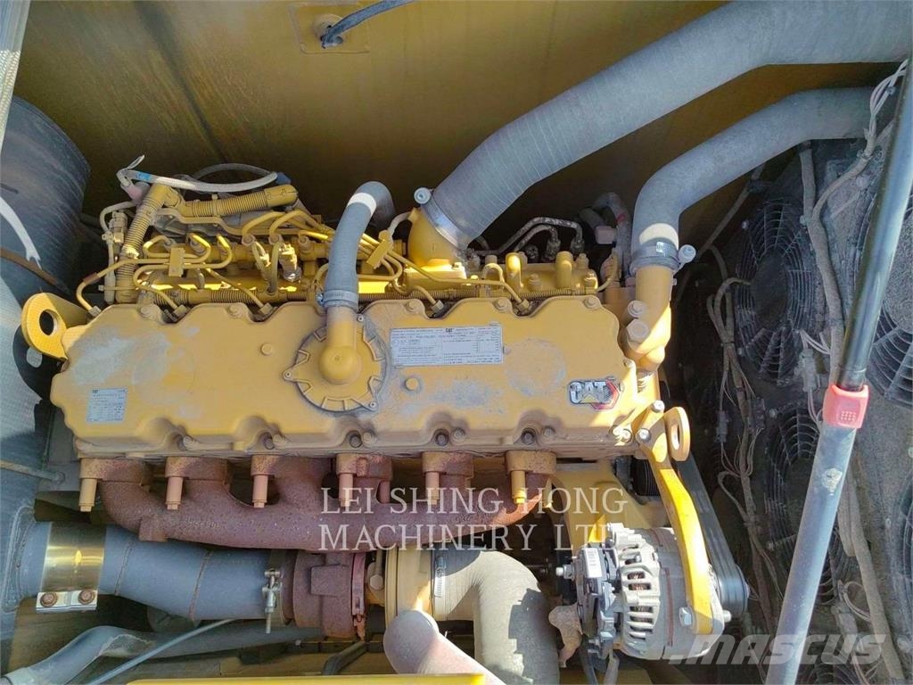 CAT 326-07 Εκσκαφείς με ερπύστριες