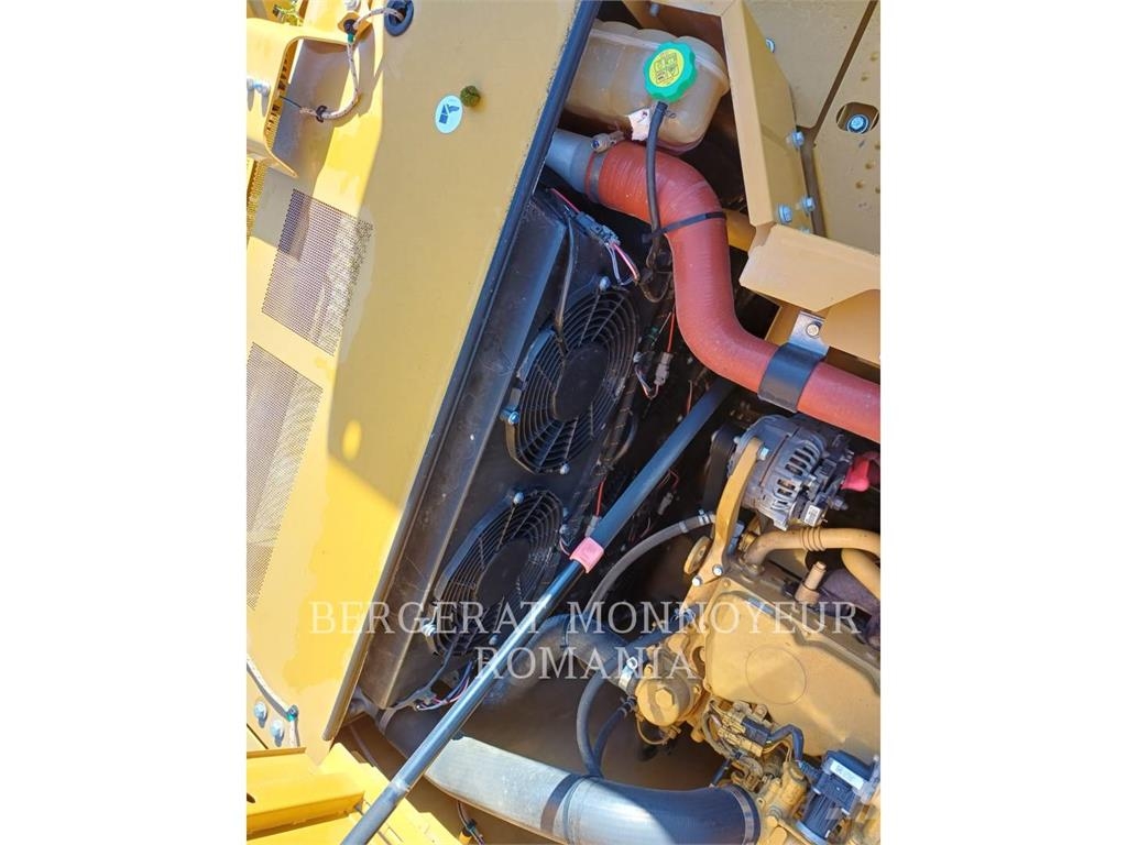 CAT 326-07 Bageri guseničari