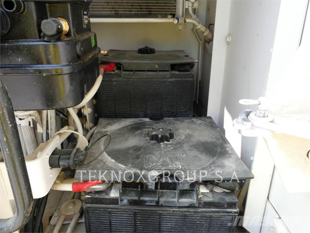 CAT 326FL Rupsgraafmachines