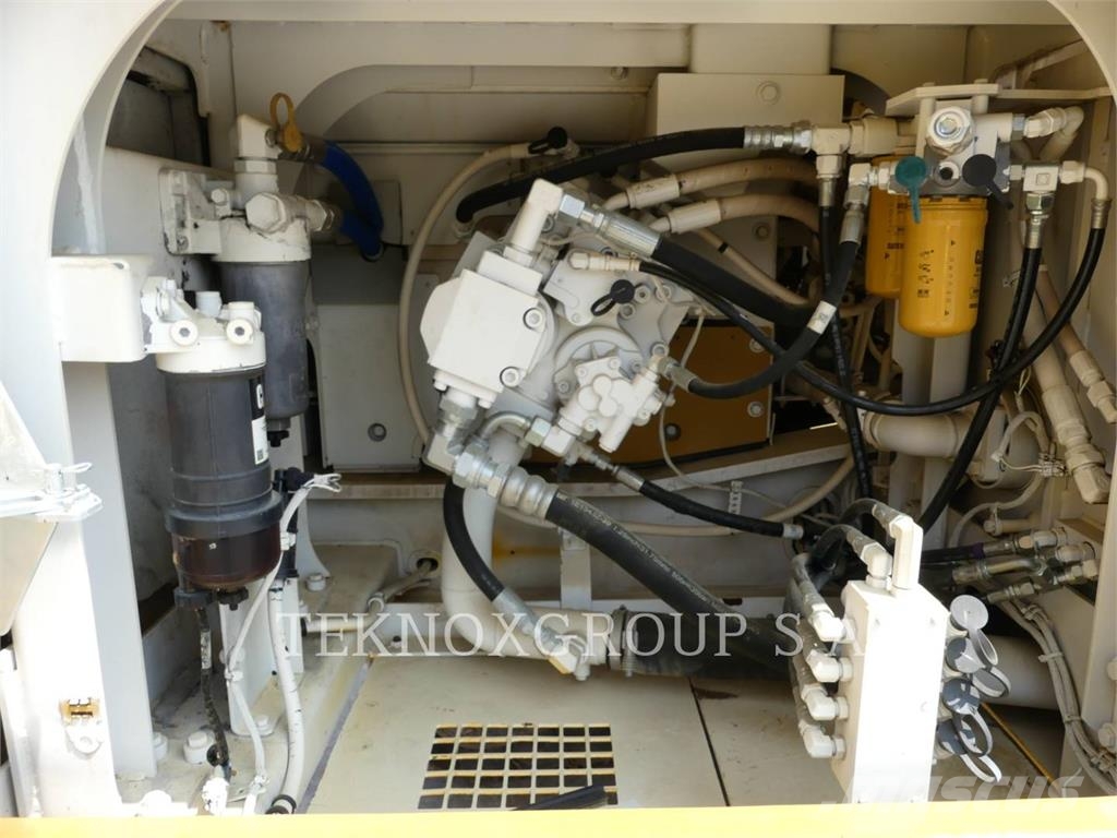 CAT 326FL Rupsgraafmachines