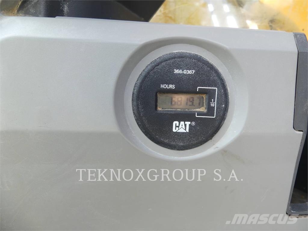 CAT 326FL Rupsgraafmachines