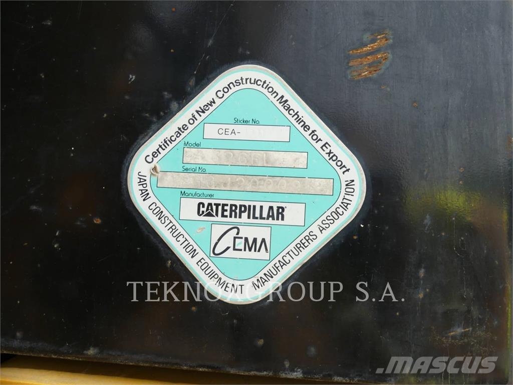 CAT 326FL Rupsgraafmachines
