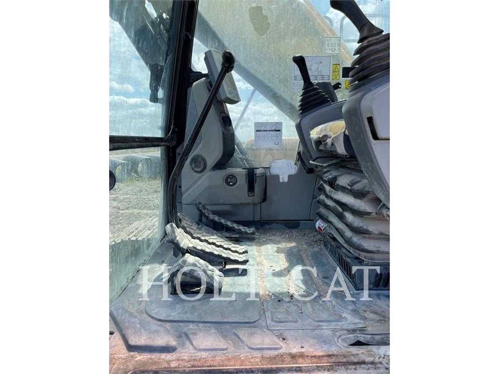 CAT 326FL Гусеничные экскаваторы