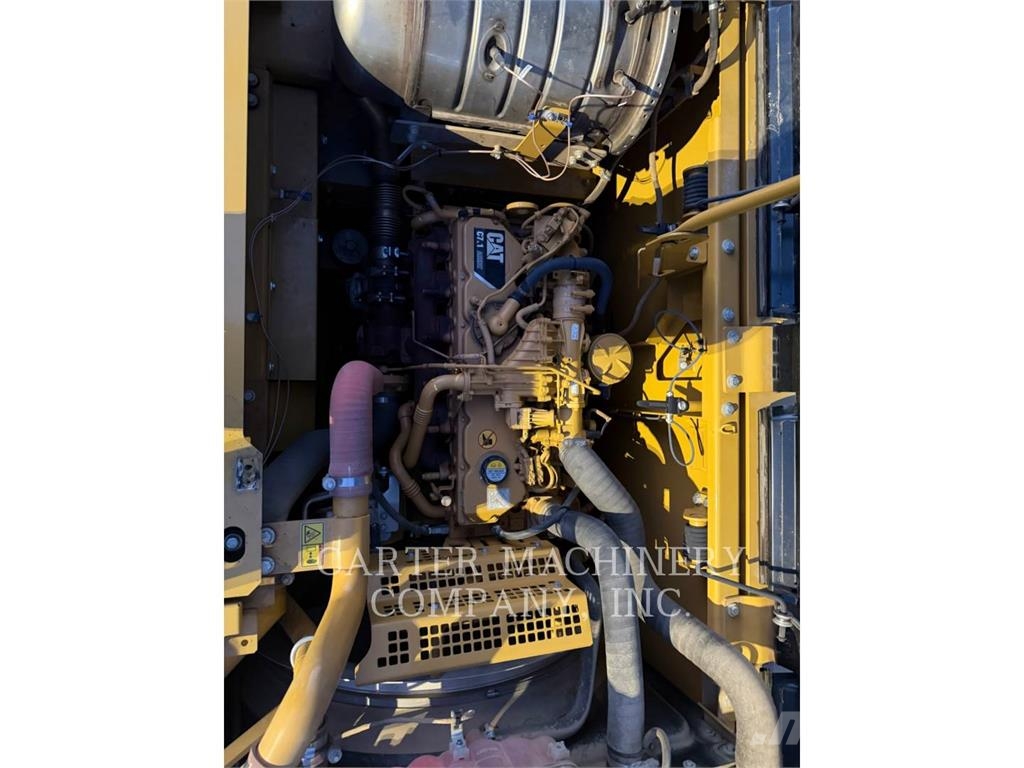 CAT 326FL Kāpurķēžu ekskavatori