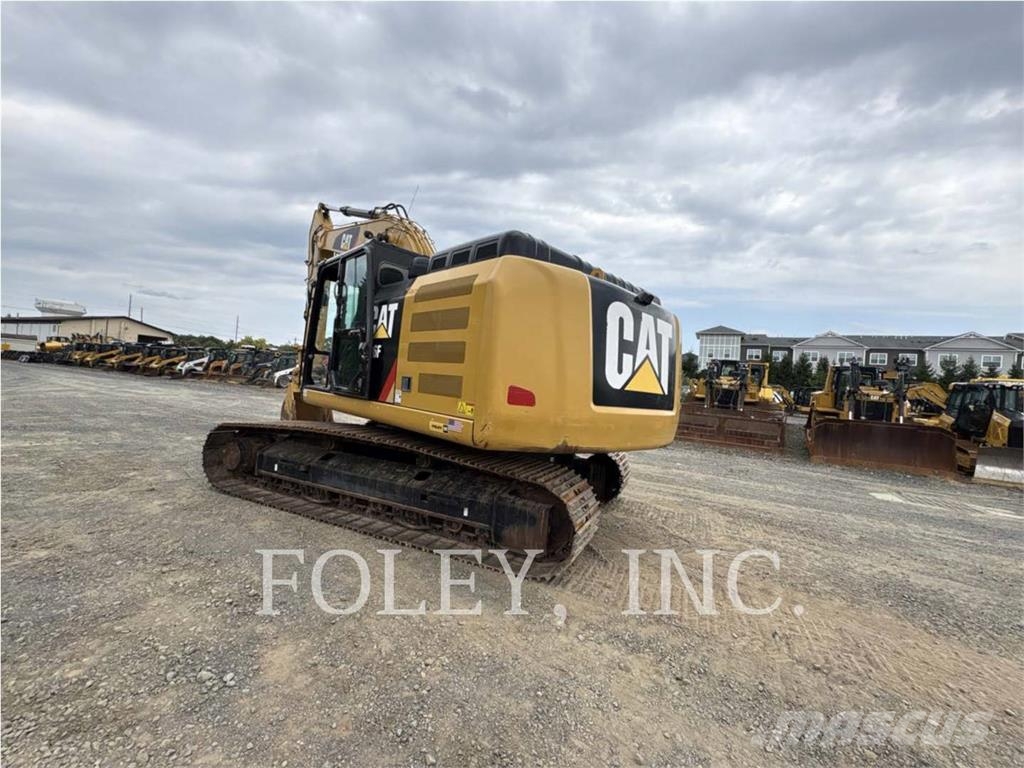 CAT 326FL Raupenbagger