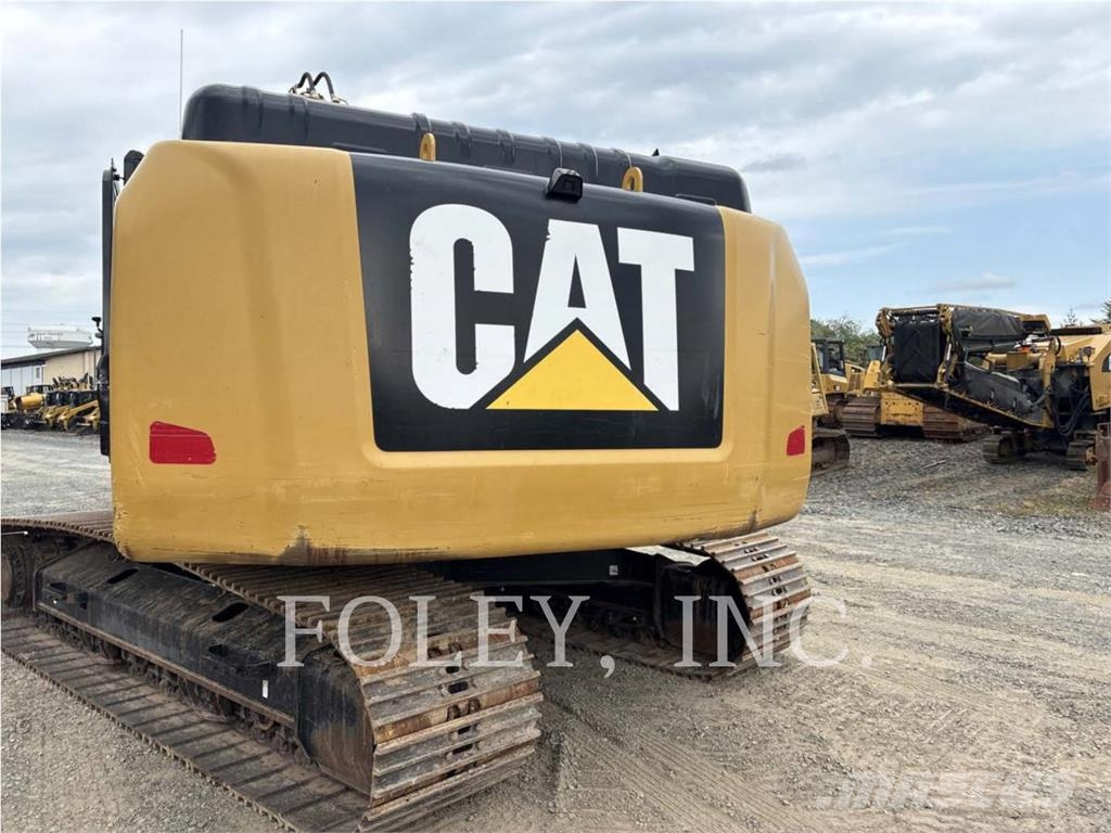 CAT 326FL Raupenbagger