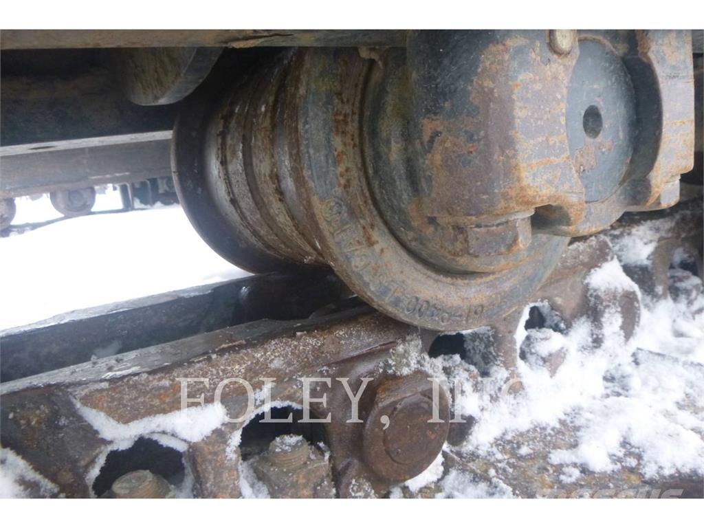 CAT 326FL Bagri goseničarji