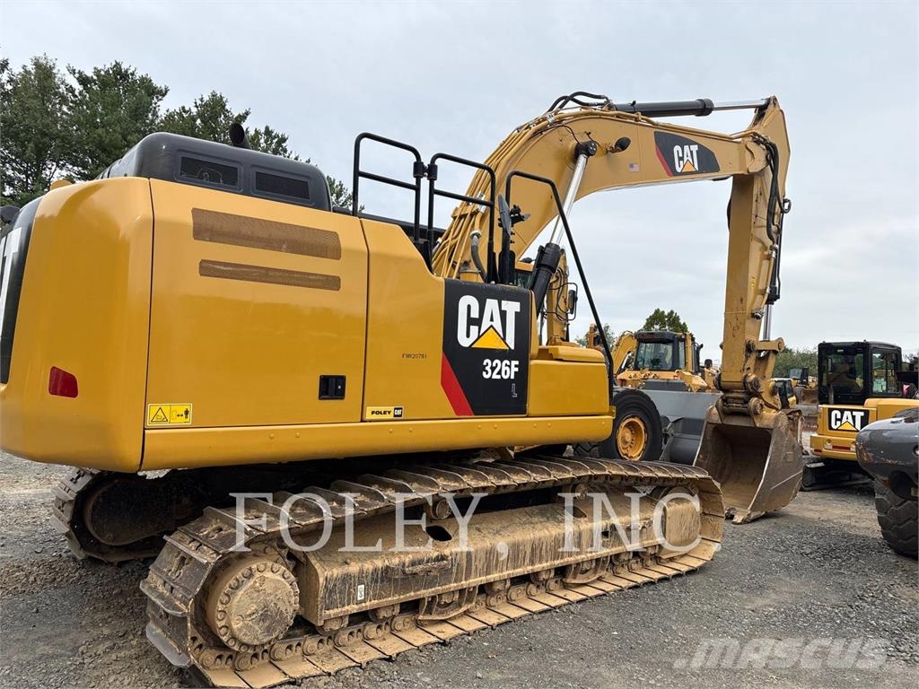 CAT 326FL Bagri goseničarji