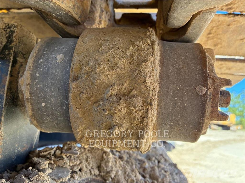 CAT 326FL Escavatori cingolati