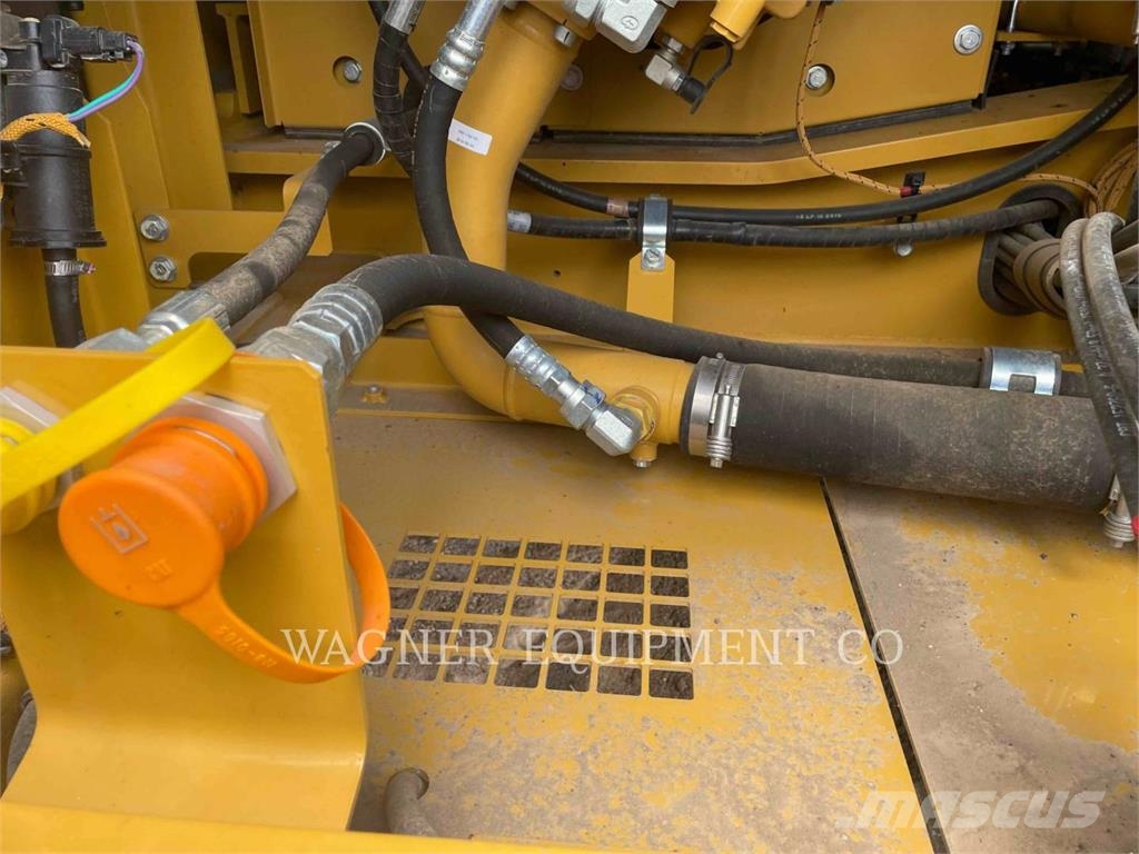 CAT 326FL Escavatori cingolati