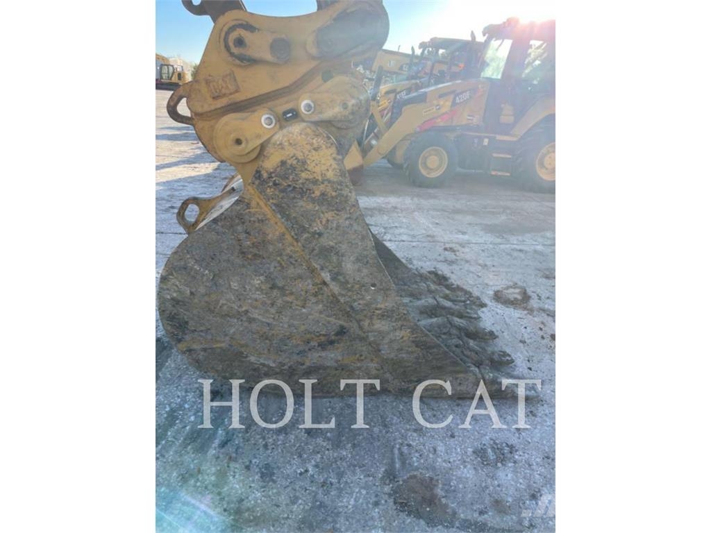 CAT 326FL TC Εκσκαφείς με ερπύστριες