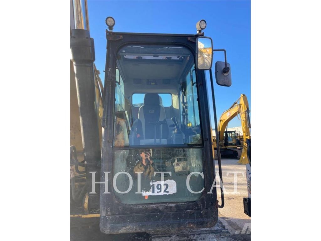 CAT 326FL TC Εκσκαφείς με ερπύστριες