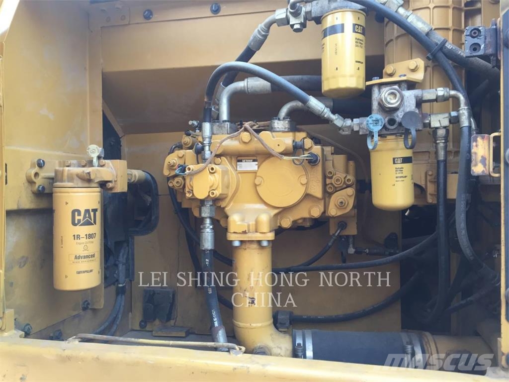 CAT 329DL Raupenbagger