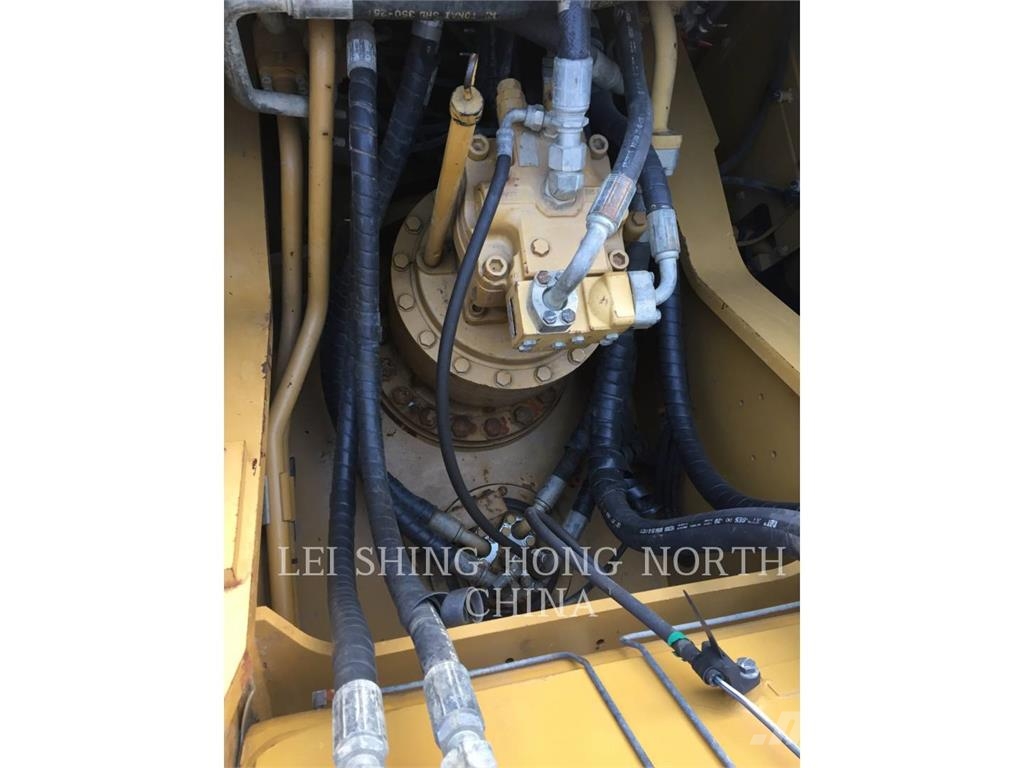 CAT 329DL Raupenbagger