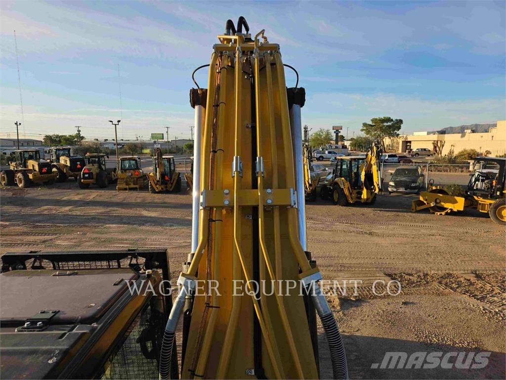 CAT 330 حفارات زحافة