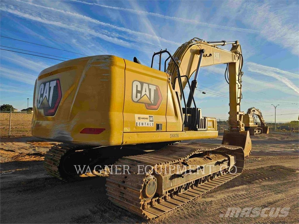 CAT 330 حفارات زحافة