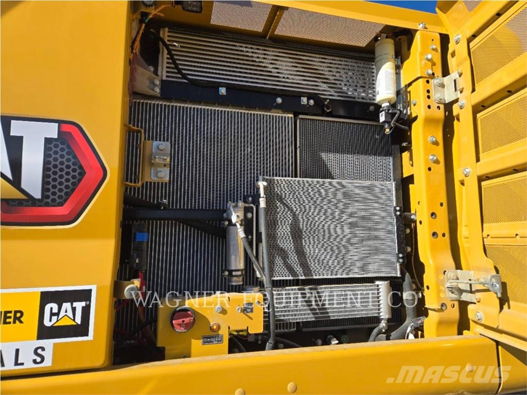 CAT 330 Vikšriniai ekskavatoriai