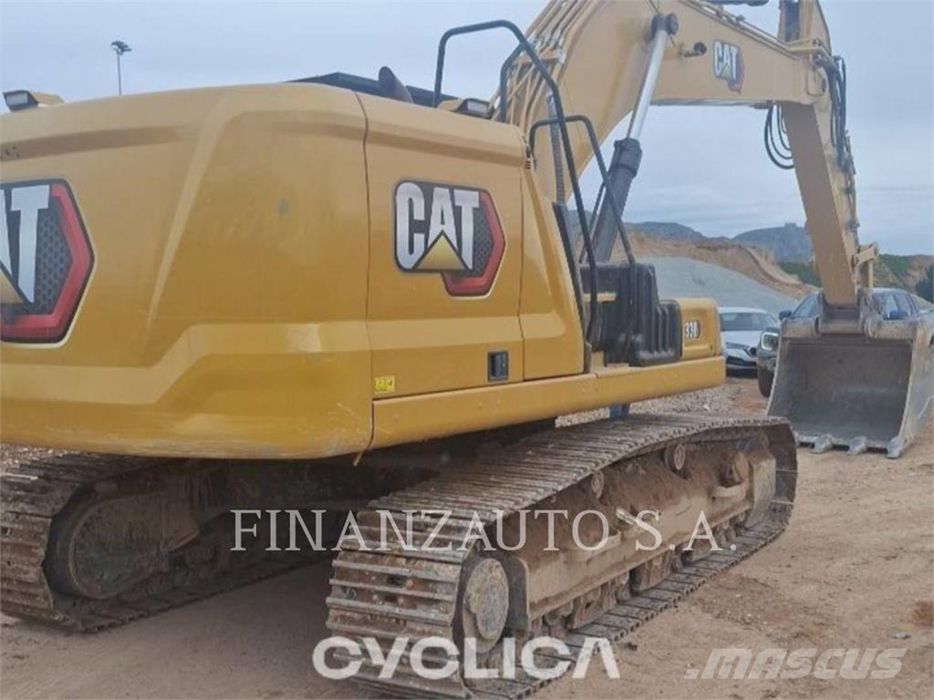 CAT 330 Roomikekskavaatorid