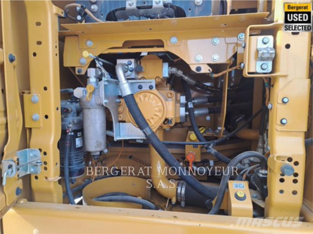 CAT 330 Excavadoras sobre orugas