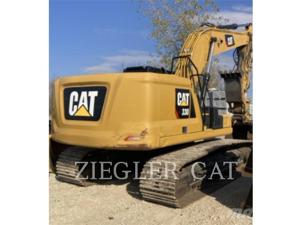 CAT 330 Gravemaskiner på larvebånd