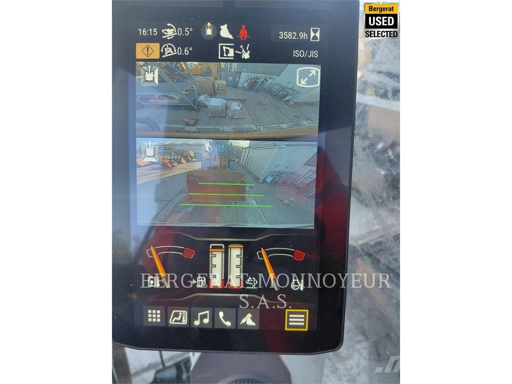 CAT 330 حفارات زحافة