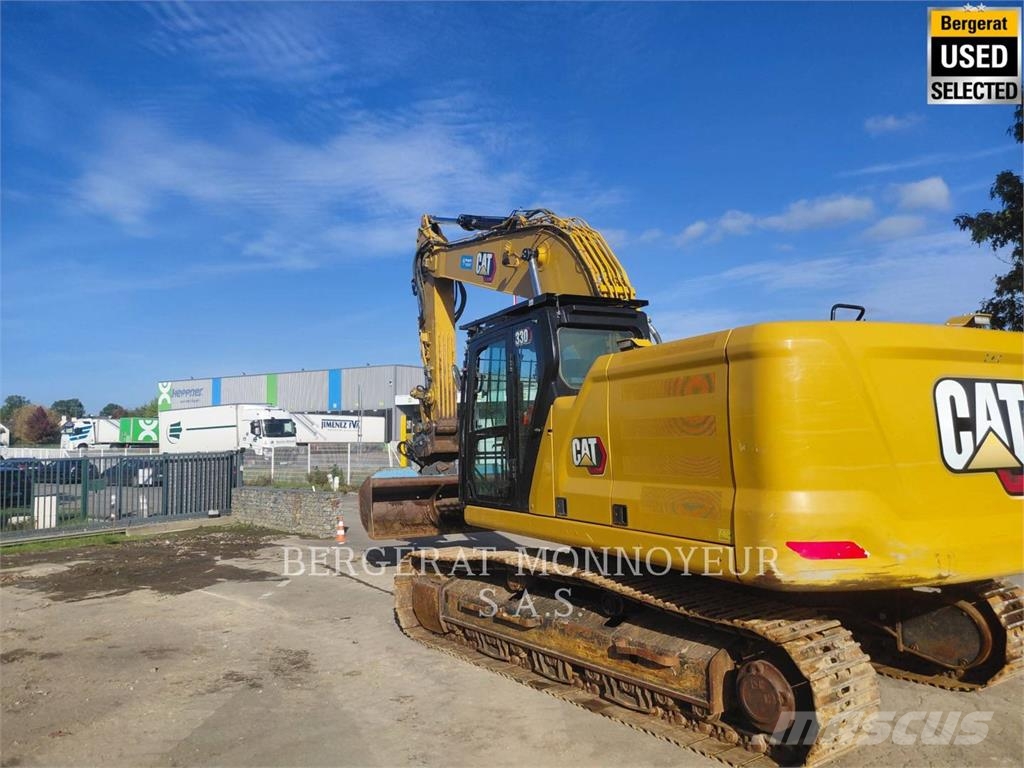 CAT 330 حفارات زحافة