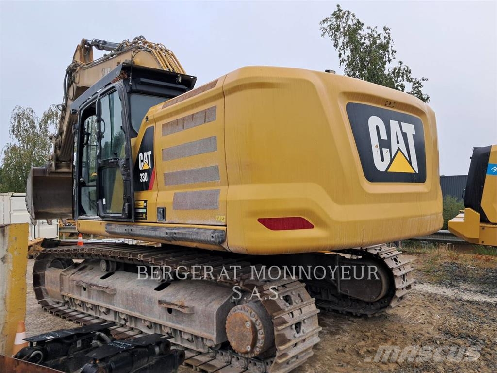 CAT 330 حفارات زحافة